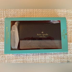 NWT Kate Spade iPhone 6/6s Wallet Wristlet